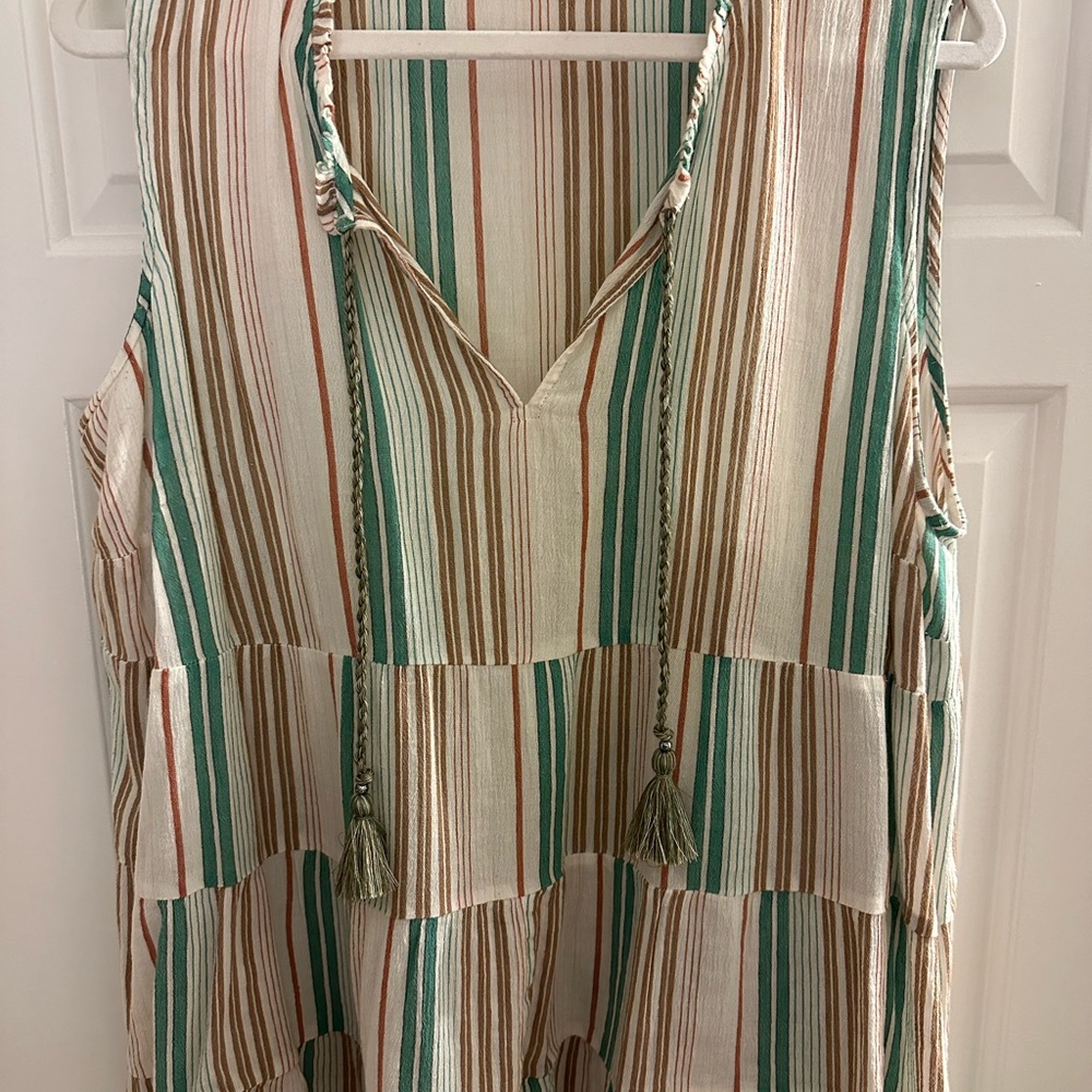 JJill Multi Color Tiered Tank Top: Size XL Petite however fits like a regular XL